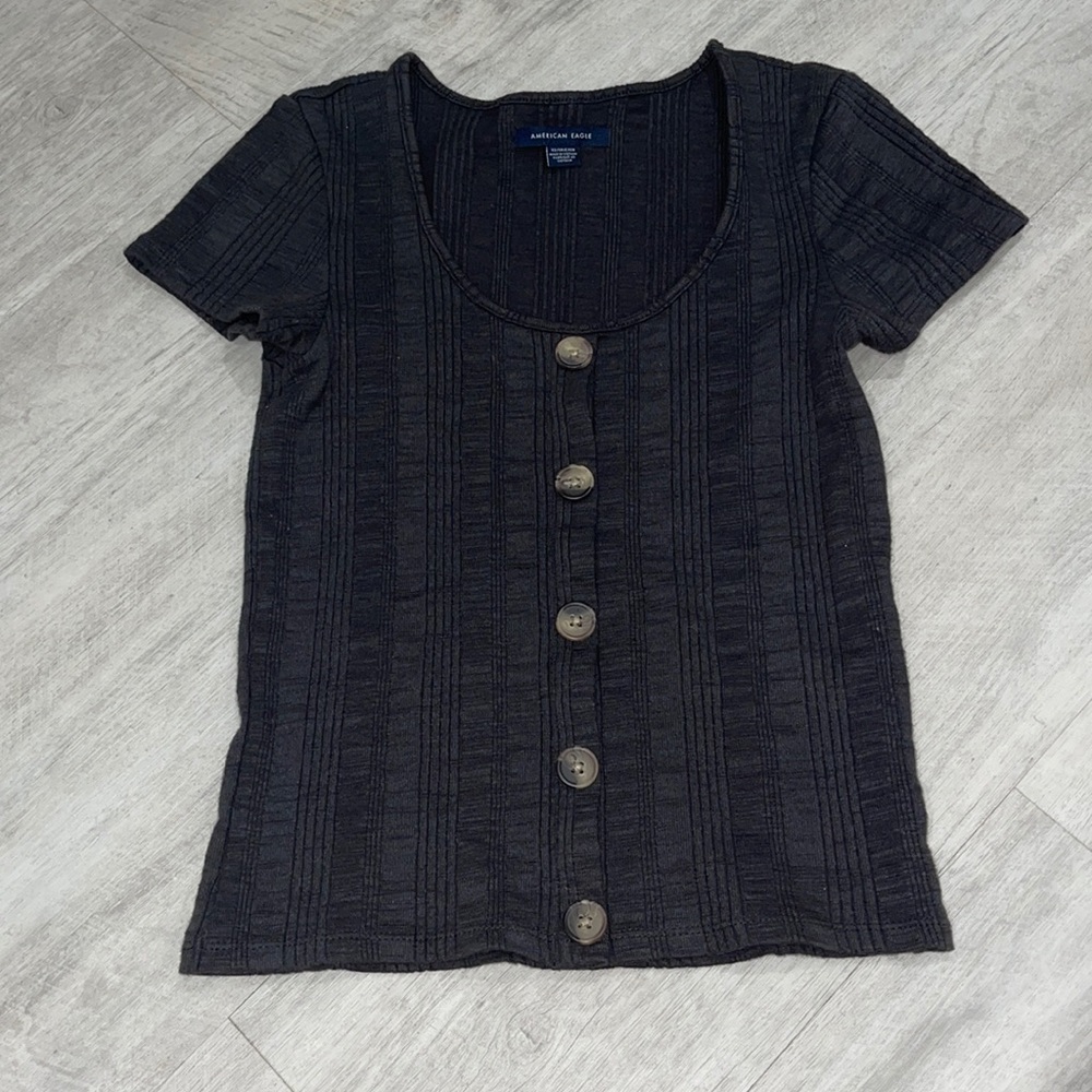 grey buttoned top